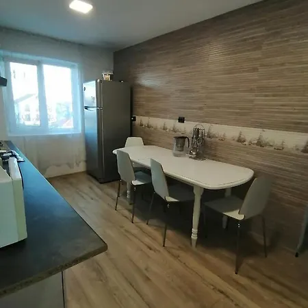 Apartament Cu 3 Central *
