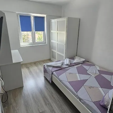 Apartment Apartament Cu 3 Central