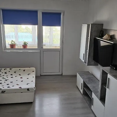 Apartament Cu 3 Central Apartment Sulina