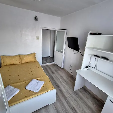Cu 3 Apartment Sulina